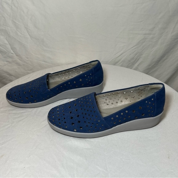 Easy Spirit Kimmie Slipon Blue Loafers Women's Size 10 - Like new! - Picture 7 of 9